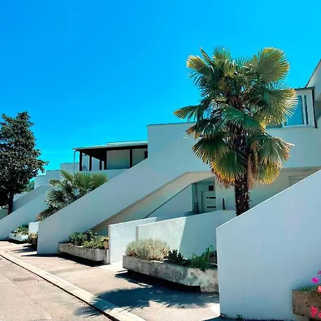 アパート Luxury With Sea View リエカ